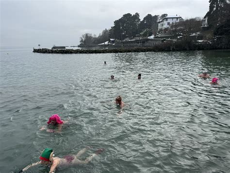 F Te Des Baigneurs Janvier Bains Jet Es