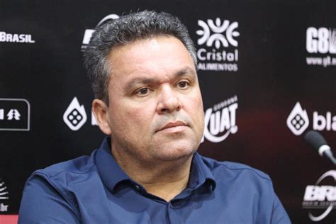 Presidente do Atlético GO relata preocupação árbitro escalado