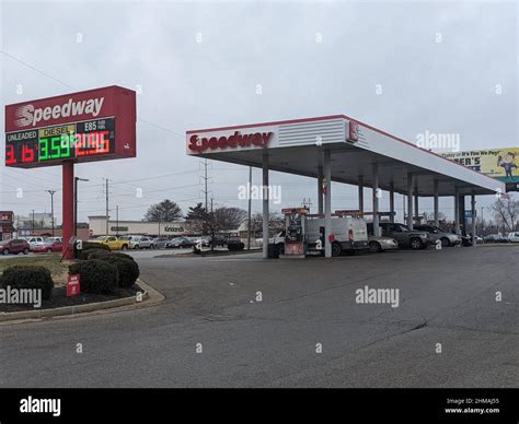 parking lot   speedway gas station stock photo alamy