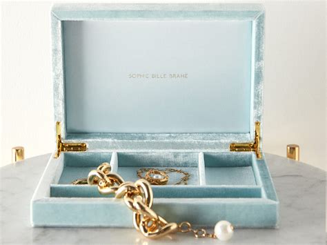 Organise Your Most Precious Pieces With A Luxury Jewellery Box