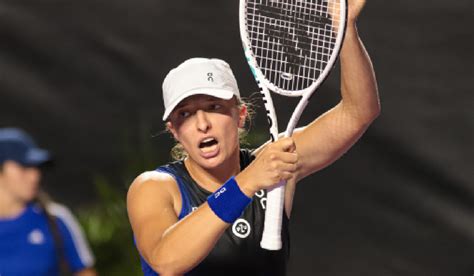 Iga Swiatek Arroll A Coco Gauff En Su Segundo Juego De Las Wta Finals