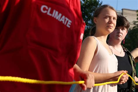 Greta Thunberg à Paris que devient la célèbre activiste écologiste