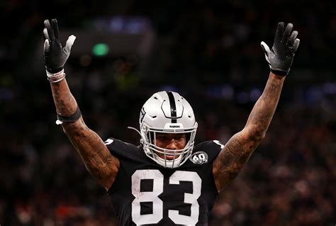 Las Vegas Raiders Tight End Darren Waller Signs With New Agency