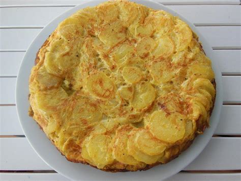 C Mo Hacer Una Tortilla De Papas Conoce Los Pasos De Esta Receta