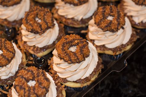 Peach Cobbler Cupcakes Along For The Baking