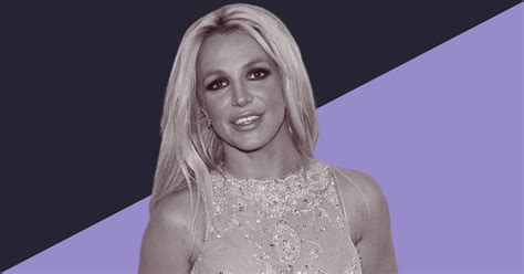 Britney Spears' New Smile Secret: What's Behind That Gap? - Phun Celeb Extra