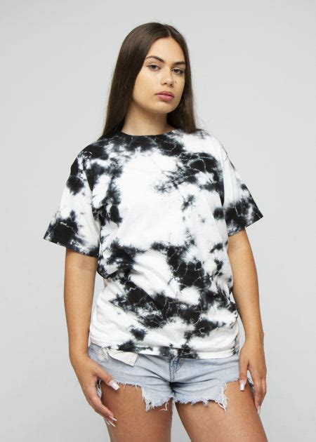 Black White Crystal Wash Short Sleeve T Shirt Custom Colors Apparel