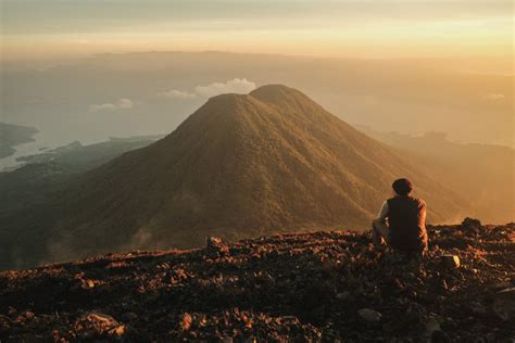 Hiking Lake Atitlán Volcanoes - Zach Bray