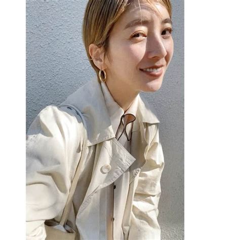 吉田怜香さんのインスタグラム動画 吉田怜香instagram「あったかくなってきて春を感じる〜🌼 コートも軽めでいける日が ふえてきて