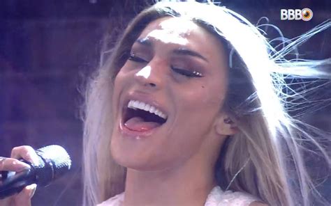 Na Festa Do Bbb Pabllo Vittar Revela Que Est Noiva Vou Casar Em