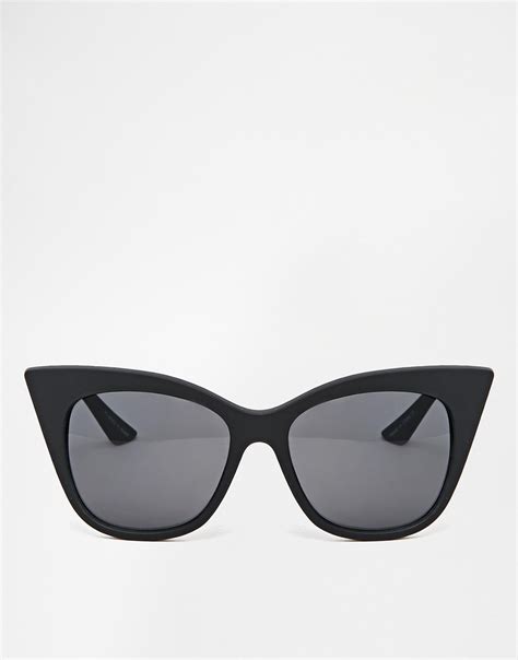 Quay Modern Love Cat Eye Sunglasses In Black Lyst