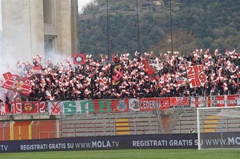 Como Monza Le Pagelle Dei Tifosi Disastro In Attacco Ma Non Si Salva