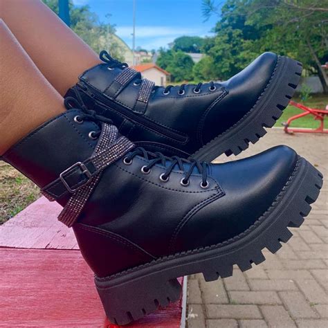 Bota Coturno Feminino Blogueira Tira Strass Brilho Ziper Sola