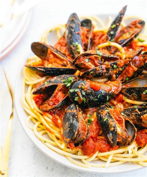 Easy Mussels Marinara | Punchfork