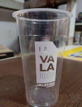 Vasos Pet con Tapa Domo plana para jugos frappés y otros