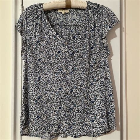 Cynthia Rowley Blue Floral Short Sleeve Top Floral Short Sleeve Tops