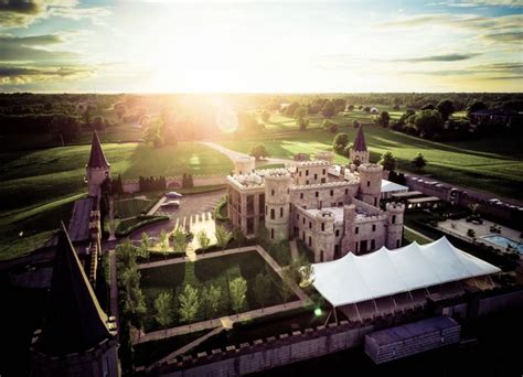 The Kentucky Castle Is A Hotel Spa Restaurant And Farm