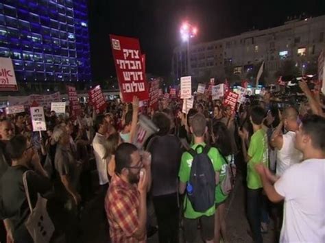 Thousands At Peace Rally In Tel Aviv YouTube