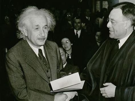 Nasib Buruk Teori Relativitas Einstein Yang Tak Diakui Swedia Hingga