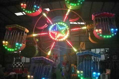 Double-side Mini Ferris Wheel | Kiddie | Backyard | Mall | Portable