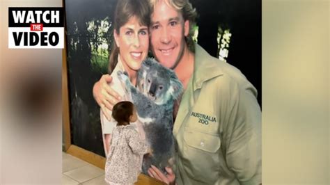 Bindi Robert Irwin Pay Tribute To Dad Steve Irwin Years After His