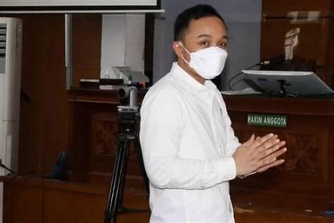 Hal Yang Memberatkan Vonis 13 Tahun Penjara Ricky Rizal Krjogja