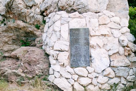 Historic Writing in Athens - Entouriste