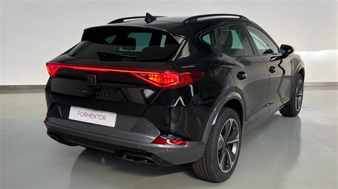 CUPRA Formentor 1 5 TSI DSG 150CV P22 Preto Midnight