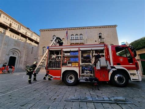 Smanjivanje rizika od požara na baštini