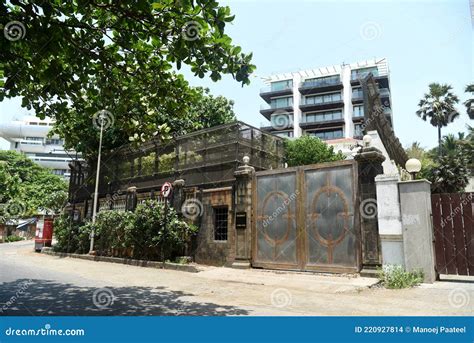 Bollywood - Shahrukh Khan Bungalow Mannat Editorial Stock Image - Image ...