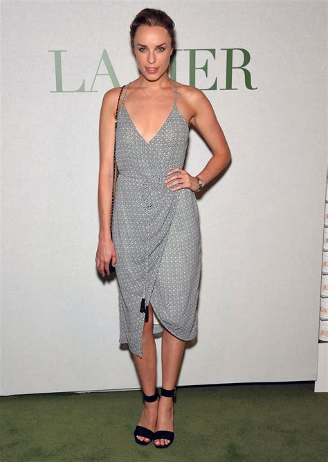 Jessica McNamee Sexy Feet And Naked Movie Photos Leaked Diaries