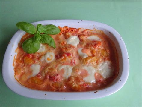 Gnocchi Auflauf mit Tomaten Paprika Soße von GinaBaa Chefkoch