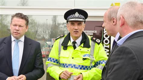 Lincolnshire Police Chief Constable confirms retirement