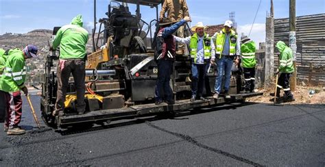 Realizan Rehabilitaci N De Calle Carlos Hinojosa Petit En La Colonia