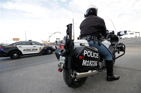 El Paso Police Pursuit Ends With Man Who Pointed Gun At Officer