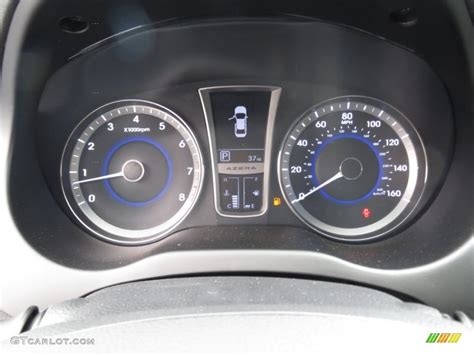 Hyundai Azera Standard Azera Model Gauges Photo