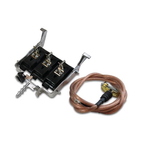 ST276.32 Earthing device | LV Pole fuse switch disconnectors | Ensto