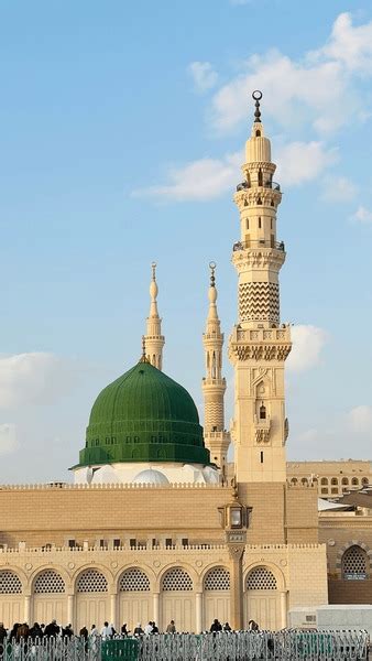 5,759 Al Masjid Nabawi Medina Images, Stock Photos, 3D objects ...