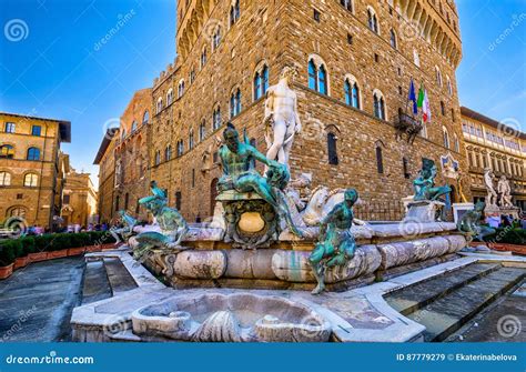 Fountain Neptune in Piazza Della Signoria in Florence Editorial Stock ...