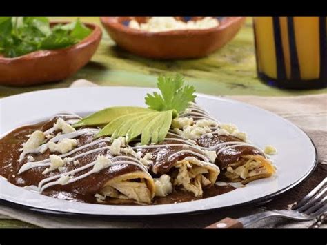 Enfrijoladas Con Chipotle Youtube