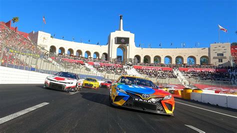 A Race Car Driver S Perspective On Nascar At The La Coliseum