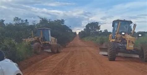 Prefeitura De Guiratinga Realiza Manuten O Na Estrada Da Regi O Do