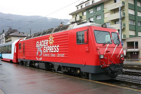 MGB HGe 4 4 II 4 Täschhorn Glacierexpress 75 Jahre Brig Flickr