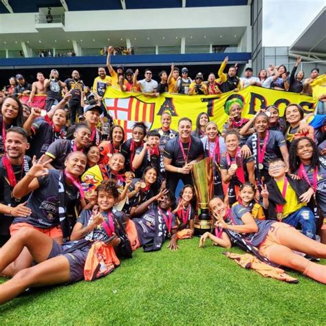 Barcelona Sc Se Consagra Campeona Del F Tbol Femenino Por Primera Vez