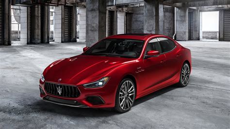 2021 Maserati Ghibli Prices, Reviews, and Photos - MotorTrend