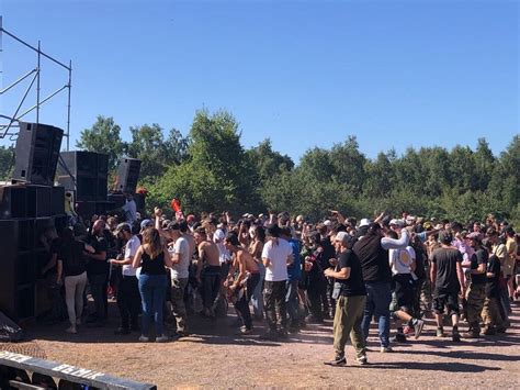 Au Sud De Rennes Une Nouvelle Rave Party Rassemble Plusieurs Centaines