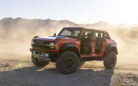 Ford Bronco Raptor nowa bestia przemysłu samochodowego