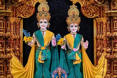 BAPS Shri Swaminarayan Mandir - Milwaukee - Murti Darshan