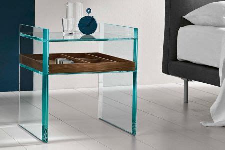 Bakkarat Side Table By Tonelli