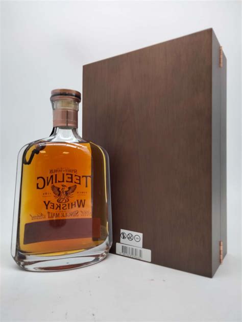 Teeling Year Old Irish Whiskey Single Malt Vintage Reserve Bourbon